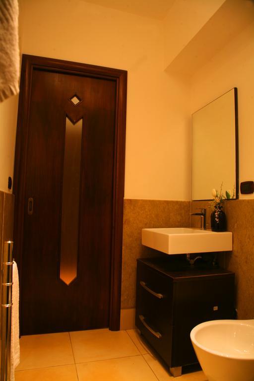 Al Vecchio Cellaio Historical Guest House SantʼAntonio Abate Eksteriør bilde