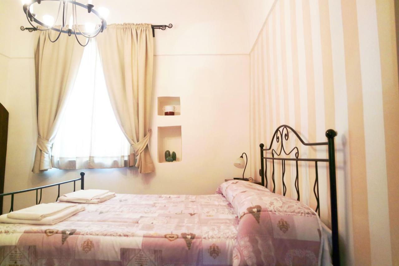 Al Vecchio Cellaio Historical Guest House SantʼAntonio Abate Eksteriør bilde
